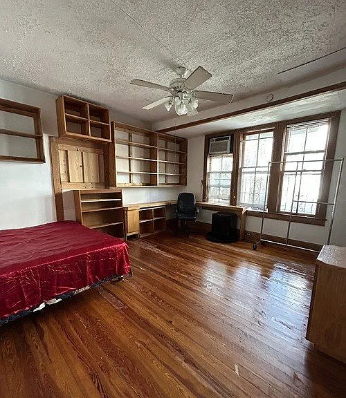 618 NE 2nd St #2 — Photo 1