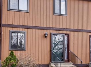 129 Parkwood Dr, Cranberry Township, PA 16066