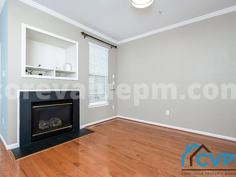 806 Emory Ct — Photo 17