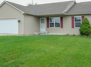 3801 Grandessa Dr, Kalamazoo, MI 49048