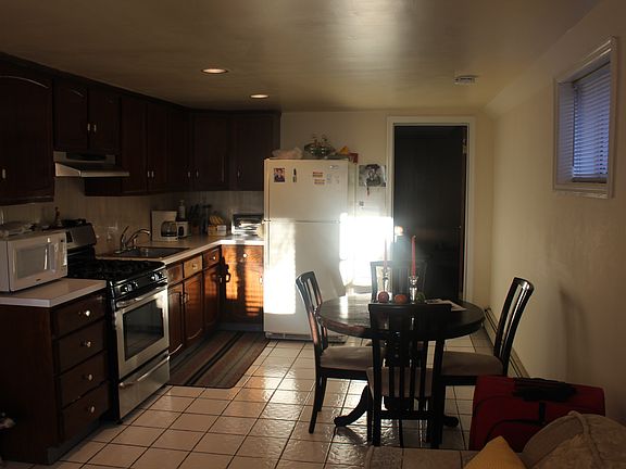3rd image of 66 Mohican Park Ave