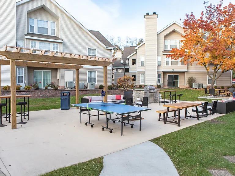 Harter Heights Place — Photo 45