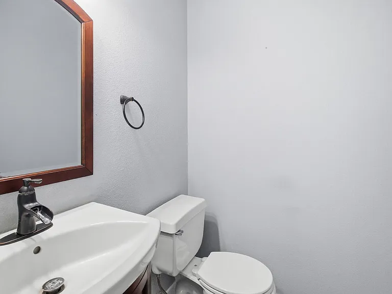 3840 Forsyth Park — Photo 16