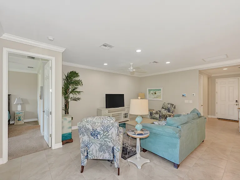 156 Ventosa Pl — Photo 16