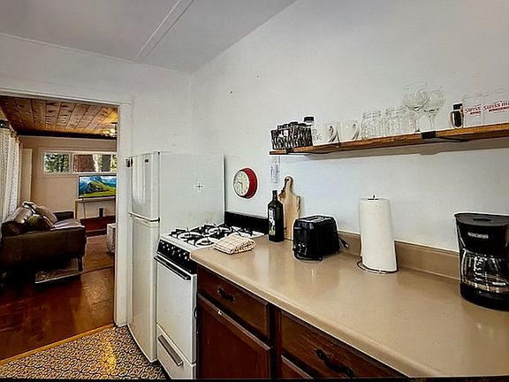 5th image of 777 Marin Rd #4