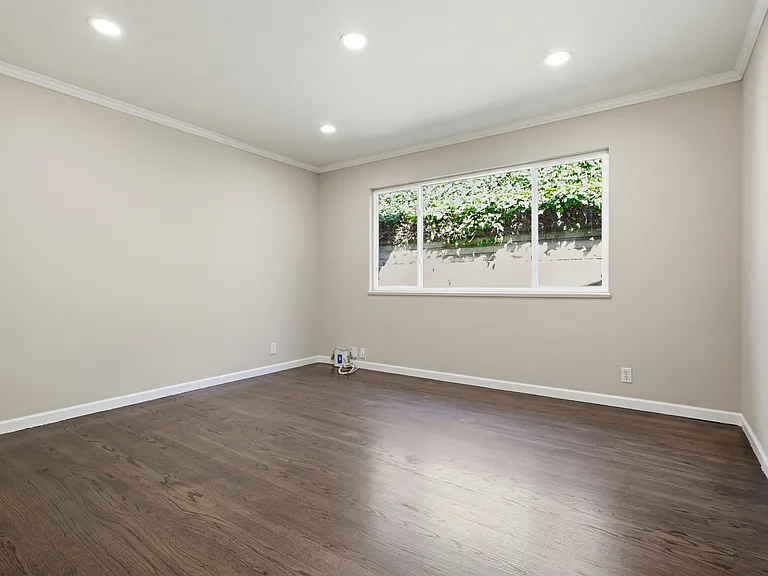 1265 Vancouver Ave — Photo 19
