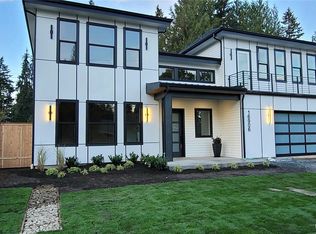 16906 NE 14th St, Bellevue, WA 98008