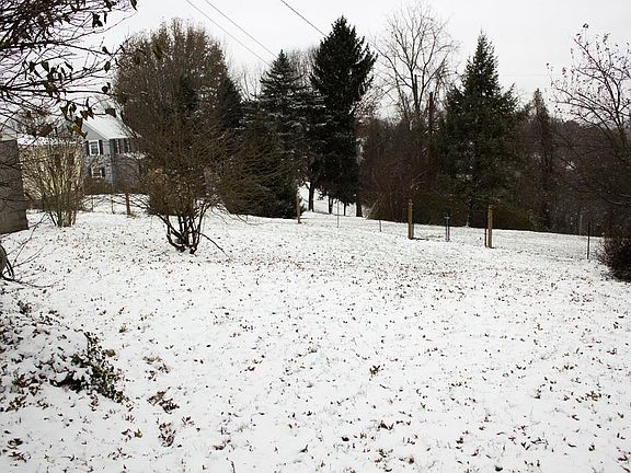 4th image of 156 Snedeker Rd