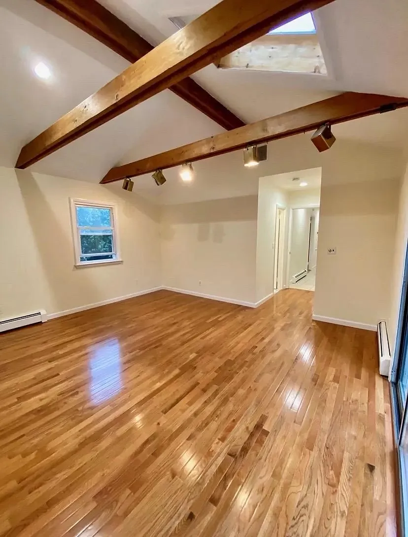 66 Meadow Ln — Photo 3