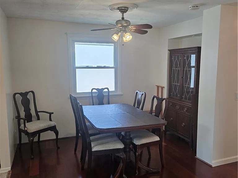 131 David Ave — Photo 18