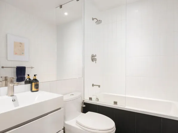 196 6th Avenue image 6 of 7