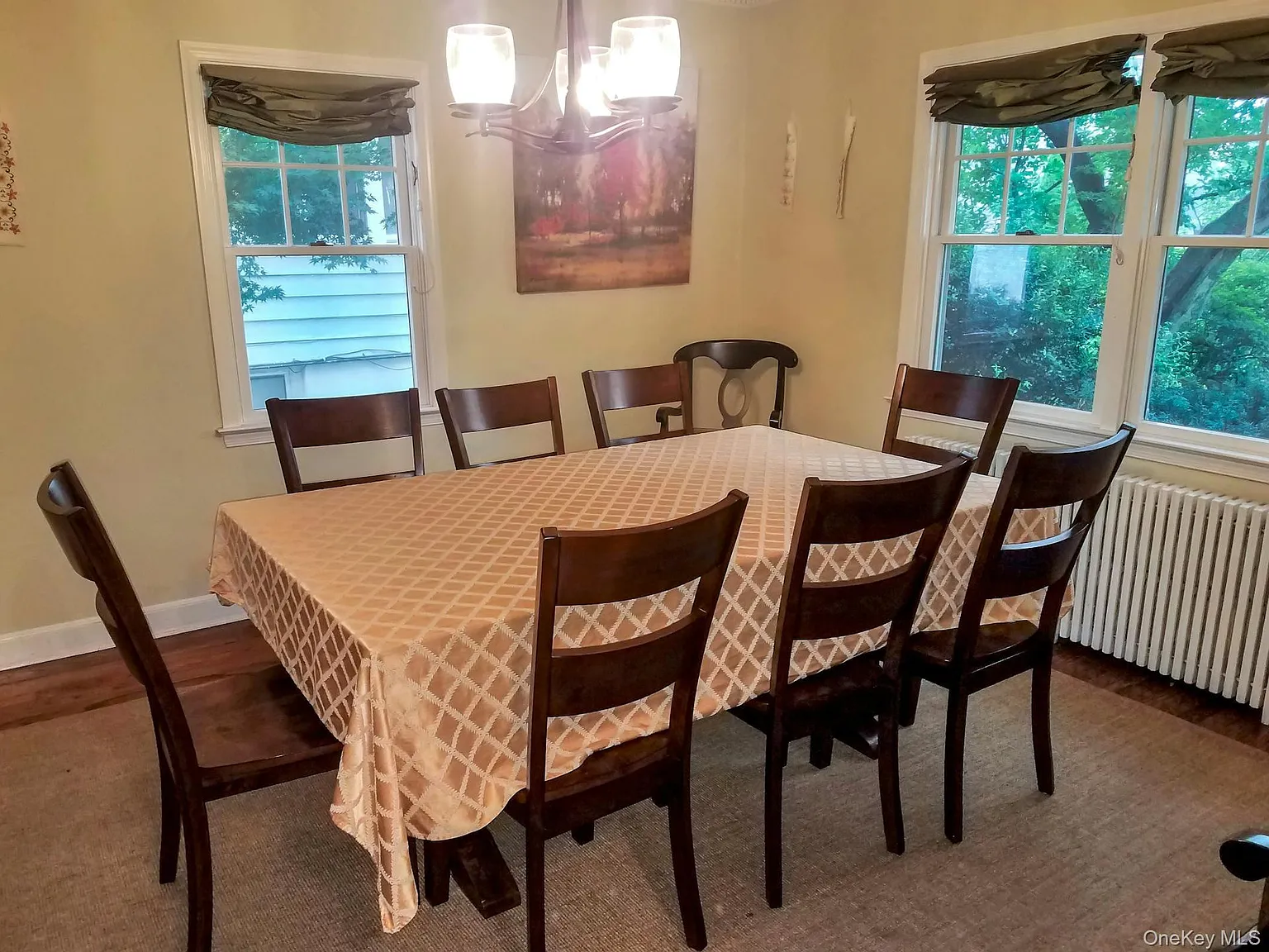 5 bed, 3.0 bath, 2008 sqft, $8,500 — Photo 4