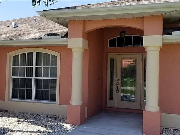 5th image of 2634 SW 47th Ter