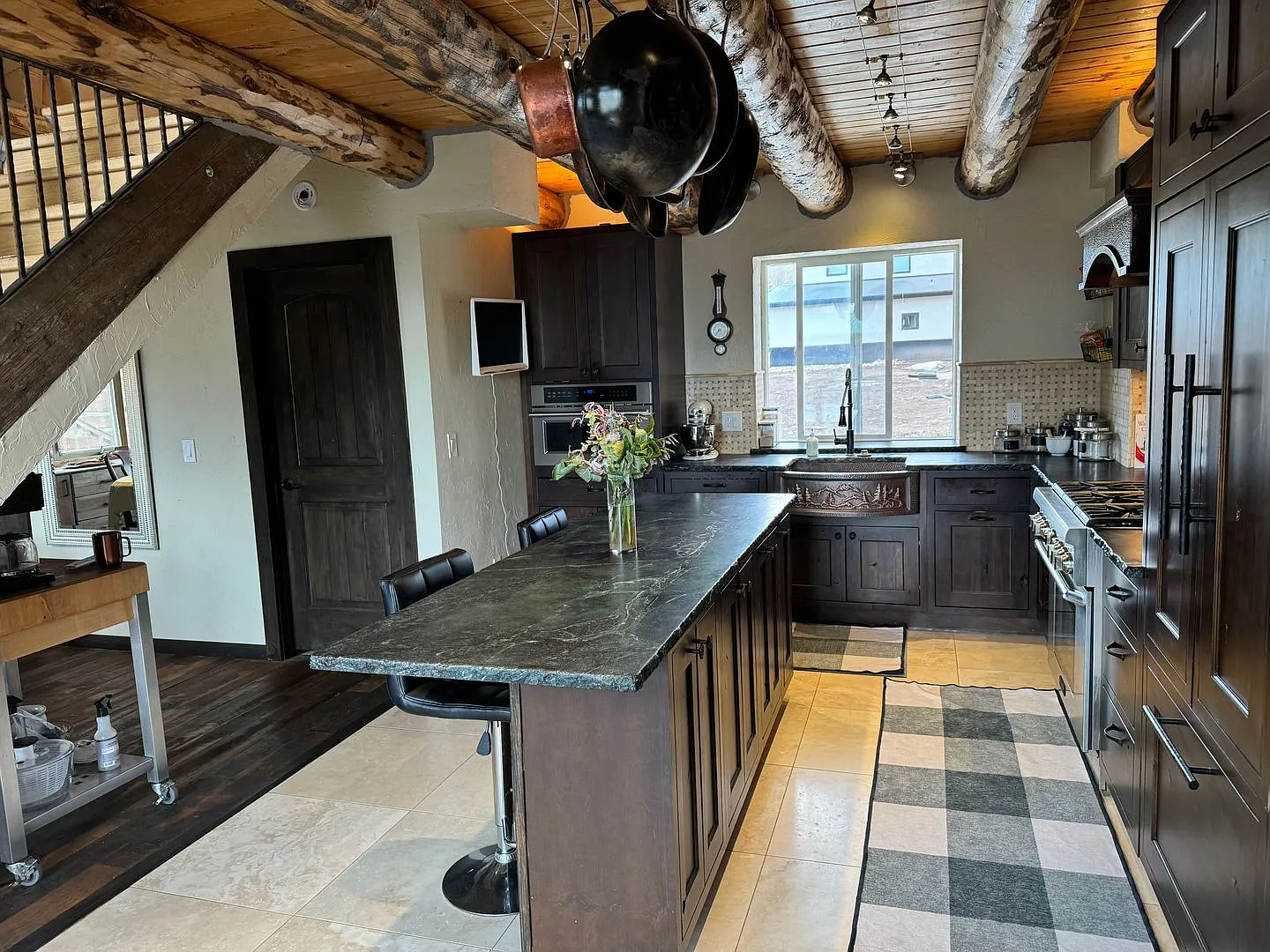 CB South Single Family Home for rent! — Photo 4