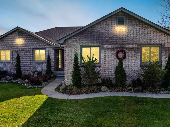 11360 29 Mile Rd, Washington, MI 48094