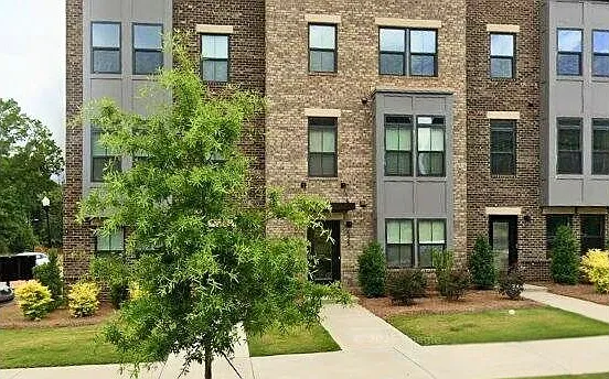 3 bed, 3.5 bath, 1632 sqft, $2,450 — Photo 1