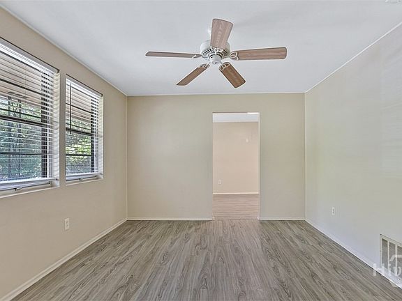 5th image of 12509 Golf Club Drive