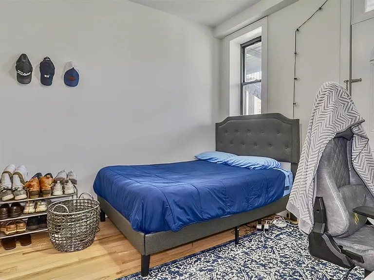 314 Monroe St #8 — Photo 6