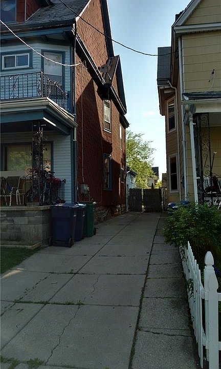 2nd image of 691 West Ave