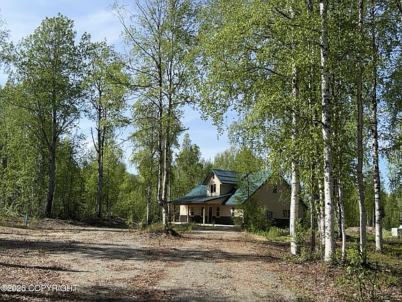 3rd image of 48950 S Silver Salmon Cir