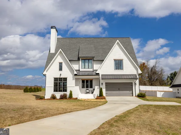 677 Lightwood Rd, Hartwell, GA 30643