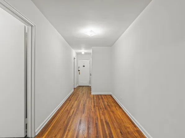 243 Mcdonald Avenue image 12 of 16