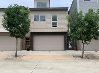 222 Highland Oaks Ln, Lafayette, LA 70508