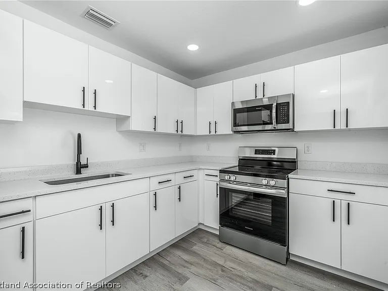 112 Atlas Ct NW — Photo 5