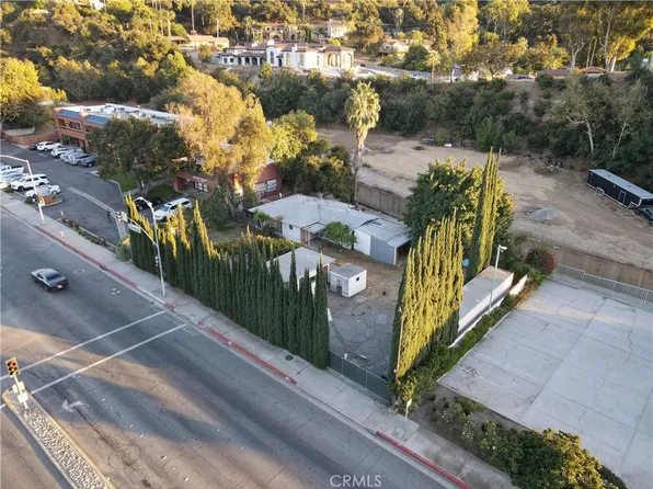 1060 E Route 66, Glendora, CA 91740