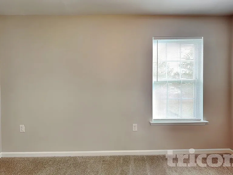 6931 Savannah Springs Dr — Photo 17
