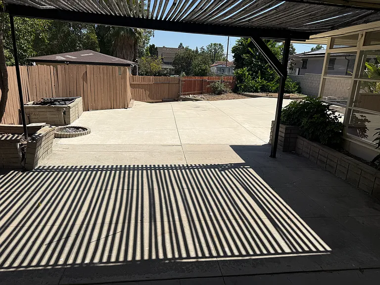 2930 Sheffield Rd — Photo 11