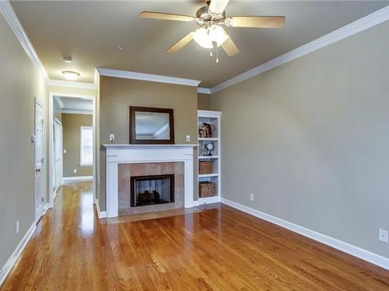3043 Newport Valley Cir — Photo 3