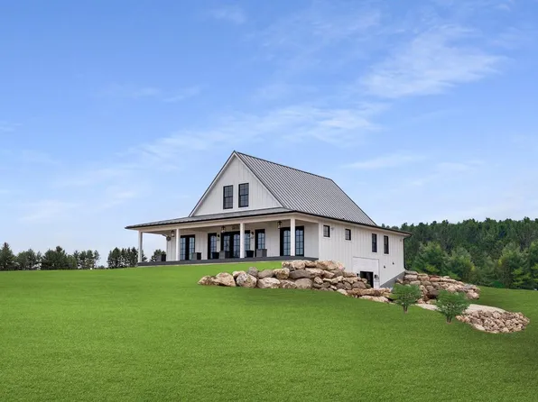 7118 Southview Road, Manitowoc, WI 54220