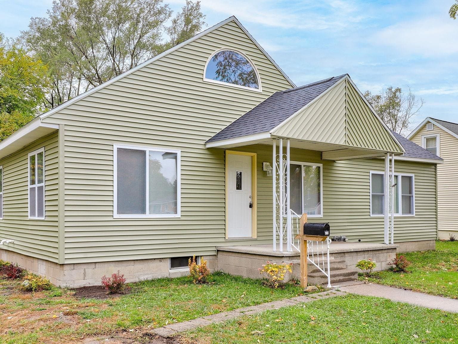 410 Scheurmann St, Essexville, MI 48732 Zillow