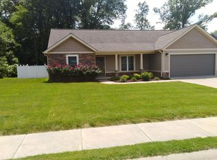 1731 Riverfield Dr, Murray, KY 42071