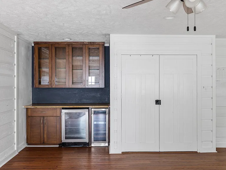 1222 Haines Dr — Photo 19