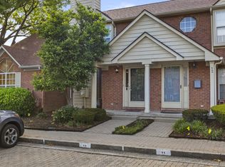 541 W Short St APT 11, Lexington, KY 40507