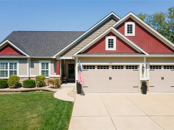 10561 Victoria Falls Dr, Festus, MO 63028