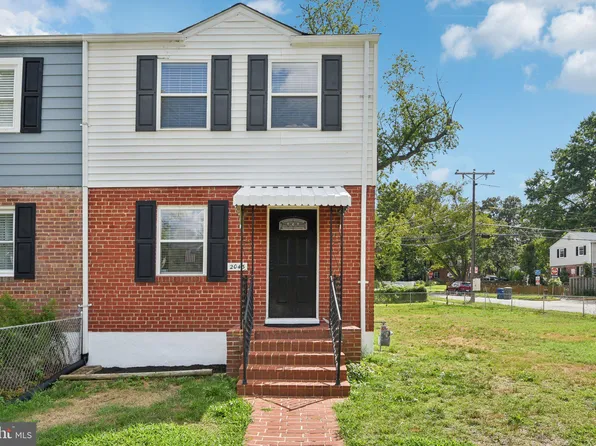 2043 Arlington Ter, Alexandria, VA 22303