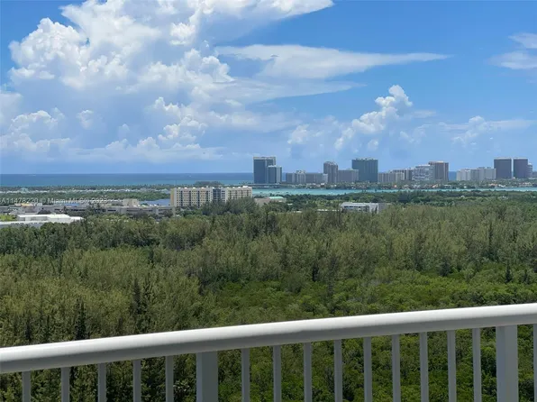 14951 Royal Oaks Ln APT 2103, North Miami, FL 33181