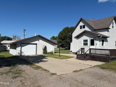 107 6th St, Kathryn, ND, 58049