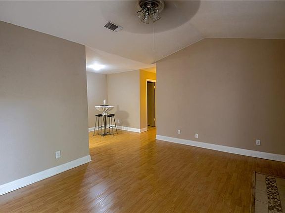 5th image of 6903 Deatonhill Dr APT 8