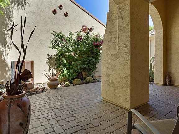 2nd image of 26441 W Runion Ln