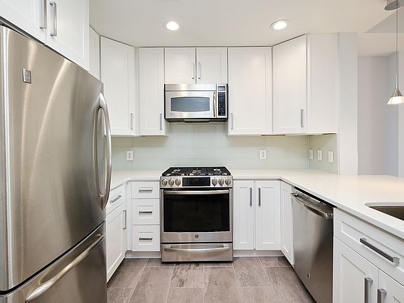 3600-S-Glebe-Rd-416-21-04-29-30305_04302021