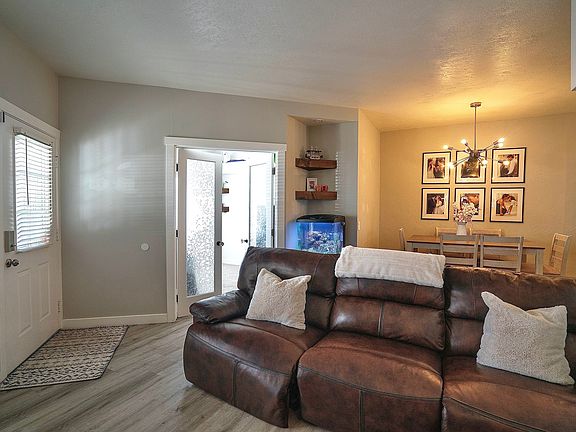 5th image of 5338 S Beacon Hill Cir W #181