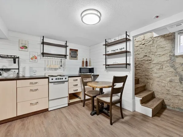 1821 6th Ave #B, Greeley, CO 80631