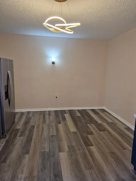 3 bed, 1190 sqft, $1,650 — Photo 4