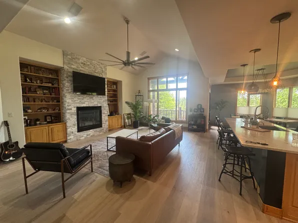 (undisclosed Address), Dillon, CO 80435