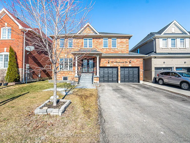 15 Heatherdale Dr — Photo 1
