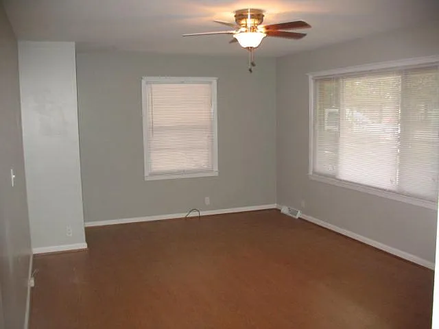 3 bed, 1470 sqft, $1,800 — Photo 3